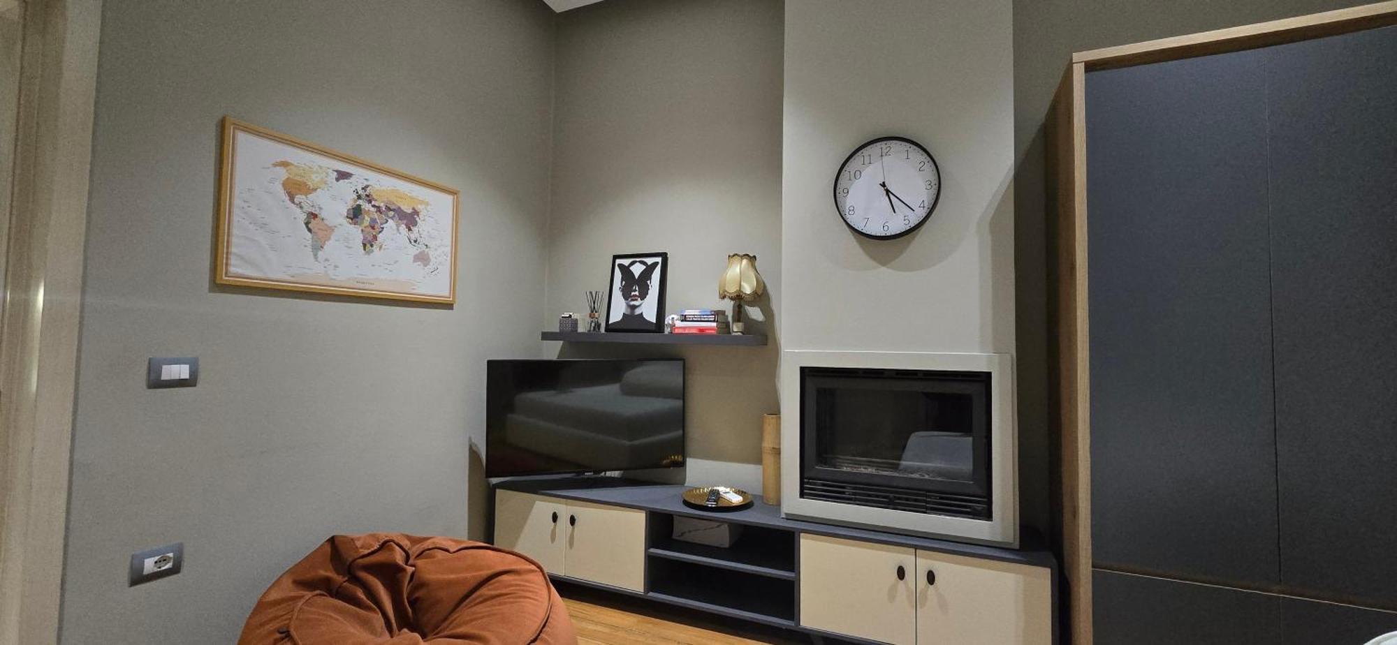 Girasole Home Тирана Екстер'єр фото